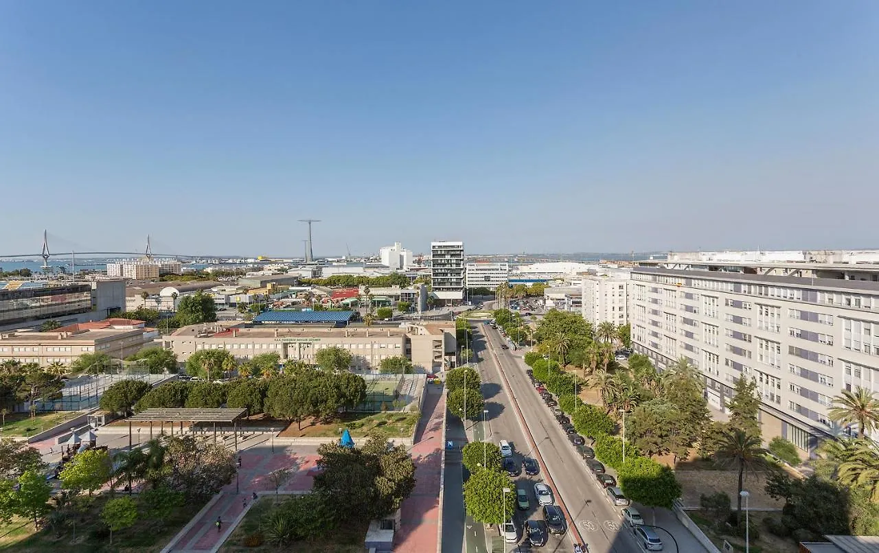 דירות Atico Avda Cadiz Playa