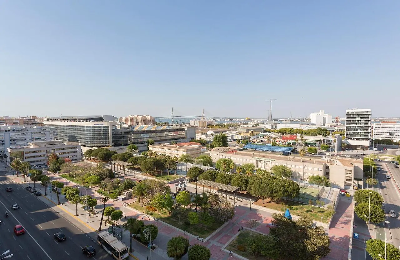 דירות Atico Avda Cadiz Playa 0*,  ספרד